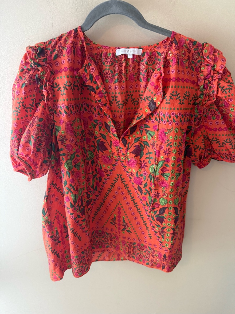 Oliviaceous Floral Blouse puff sleeve size L